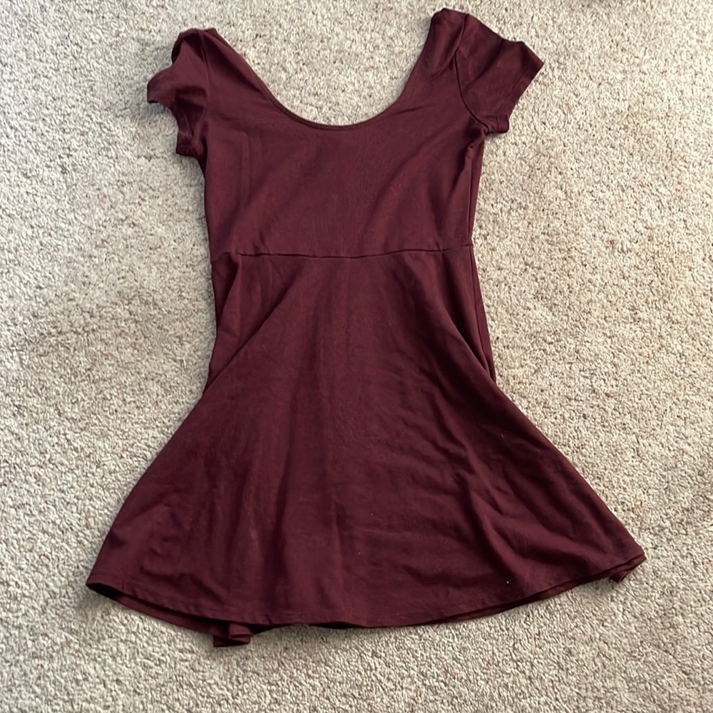 Burgundy short dress